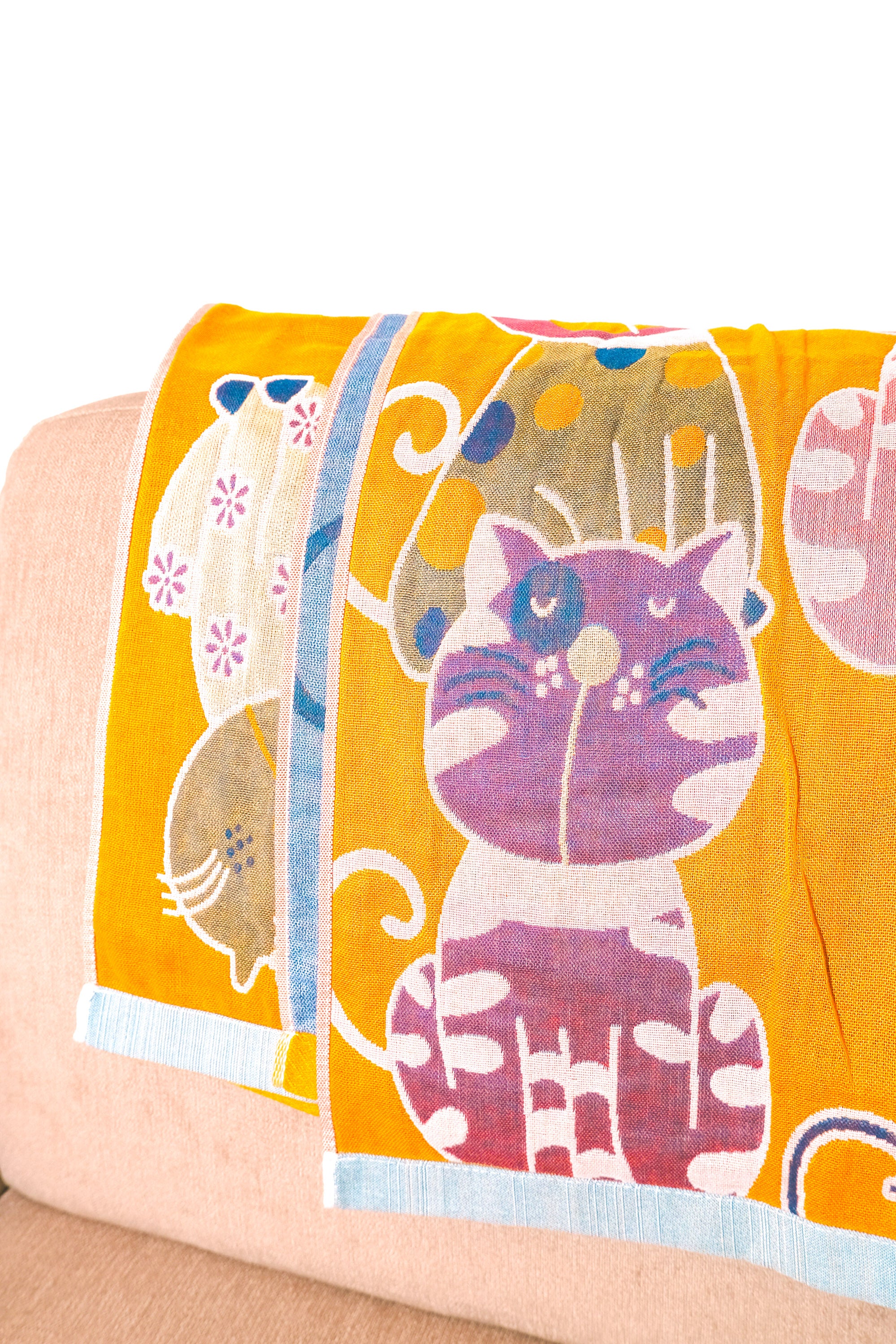 Bliss Heaven Muslin Bath Towel Manga Kitten