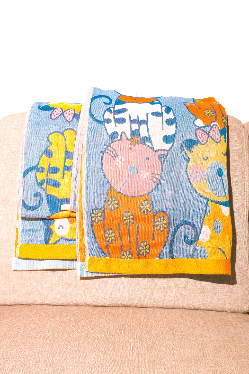 Bliss Heaven Muslin Bath Towel Manga Kitten