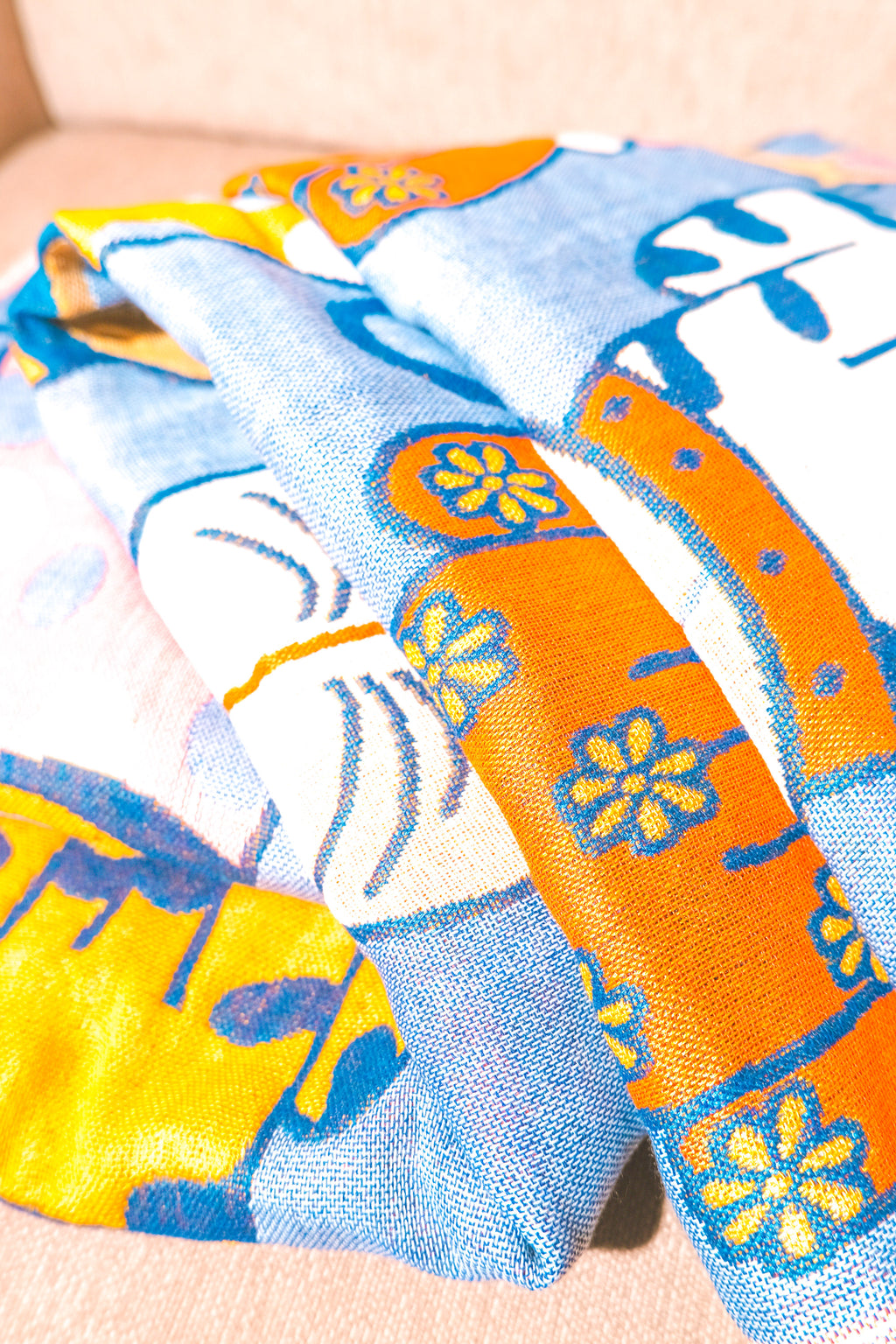 Bliss Heaven Muslin Bath Towel Manga Kitten