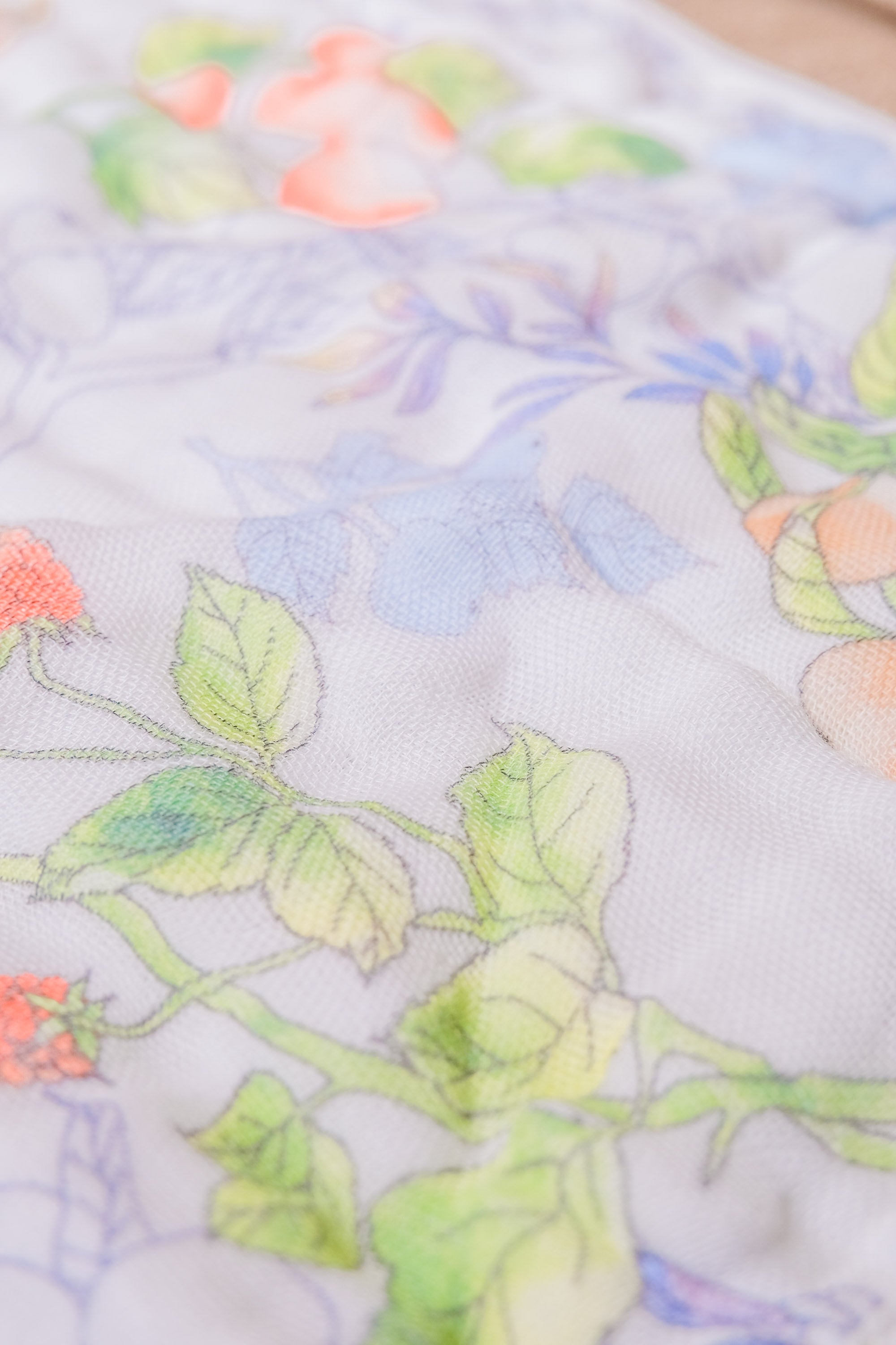 Bliss Cloud Muslin Hand Towel Wild Berries