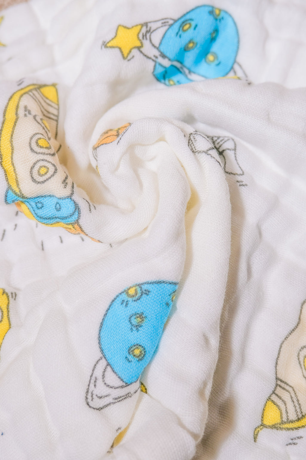 Bliss Nest Muslin Hand Towel Little Astronaut